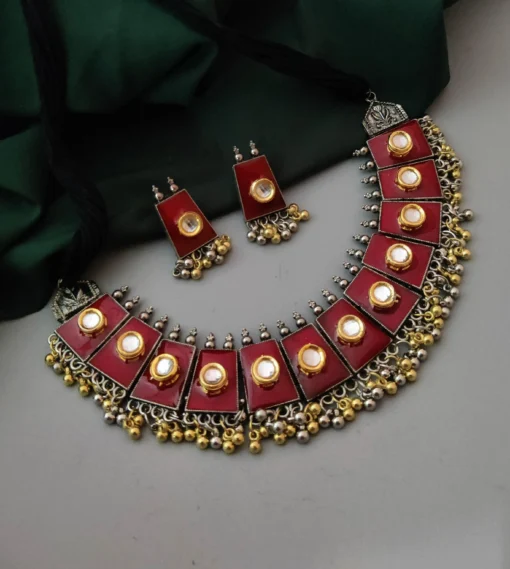 Glamaya Kundan Meenakari Round Polki Necklace Earring Set Red 1 GLAM-CN-KP-16-356815-30-10