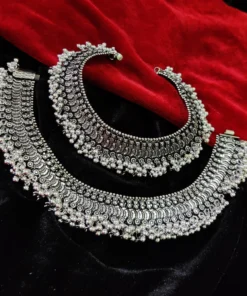 Glamaya Stunning Oxidised Silver Antique Anklet For Women 1 GLAM-AN-OX-50-927733-86-5