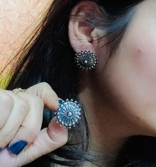 Glamaya Oxidized Silver Lookalike Stud Earring 02 2 GLAM-ER-OX-15-608390-32-2 Glamaya Oxidized Silver Lookalike Stud Earring 02 2 GLAM-ER-OX-15-608390-32-2