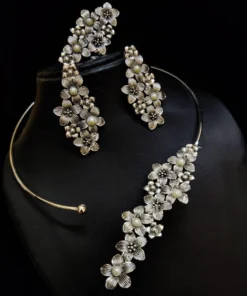 Glamaya Chic Oxidised Jewelry Set: Hasli Necklace, Earrings, Rings 1 GLAM-CN-OX-60-624264-89-2