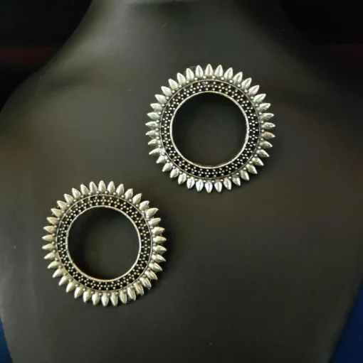 Glamaya Chic Oxidised Silver Round Stud Earring 1 GLAM-ER-OX-7F5-490535-16-4