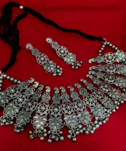 Glamaya Black Oxidised Premium Choker Necklace Set 1 GLAM-CN-BP-46F3-623601-75-4