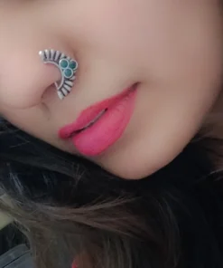 Glamaya Antique Stone Silver Nose Pins For Girls – Online India 6 GLAM-NP-ST-2-642707-5-5 Glamaya Antique Stone Silver Nose Pins For Girls - Online India 6 GLAM-NP-ST-2-642707-5-5