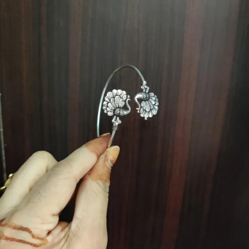 Glamaya Oxidized Adjustable Silver Lookalike Bracelet 09 2 GLAM-BB-OX-3F8-600148-8-8 Glamaya Oxidized Adjustable Silver Lookalike Bracelet 09 2 GLAM-BB-OX-3F8-600148-8-8