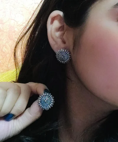 Glamaya Oxidized Silver Lookalike Stud Earring 05 2 GLAM-ER-OX-3F8-232228-8-8