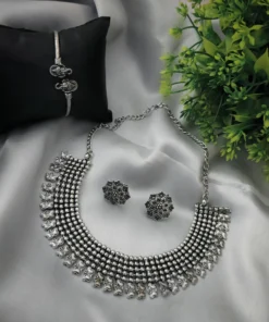 Glamaya Oxidized Choker Necklace Earring And Bracelet Combo Set 03 1 GLAM-CN-OX-47F5-827102-75-4