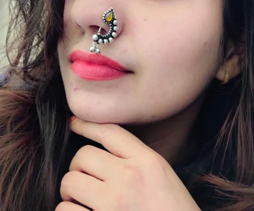 Glamaya Ethnic Maharashtrian Oxidised Nose Pin Nath – Premium Quality 4 GLAM-NP-OX-7-303554-13-5 Glamaya Ethnic Maharashtrian Oxidised Nose Pin Nath - Premium Quality 4 GLAM-NP-OX-7-303554-13-5