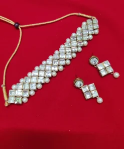 Glamaya Exquisite Kundan Glass Stone Choker Set 2 GLAM-NE-KS-22-256106-35-5