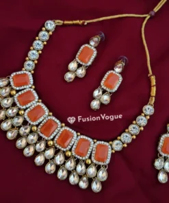 Glamaya Kundan Choker Necklace Earring With Maangtikka Set Orange 1 GLAM-CN-KU-27-269004-40-5