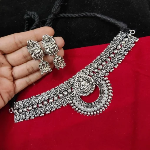 Glamaya Premium Oxidised Choker Set With Earrings 4 GLAM-CN-OX-100-514099-150-2 Glamaya Premium Oxidised Choker Set With Earrings 4 GLAM-CN-OX-100-514099-150-2