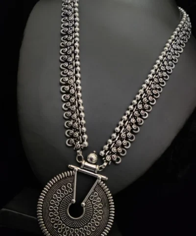 Glamaya Oxidized German Silver Long Chain Necklace 1 GLAM-NE-OX-30-131099-49-5