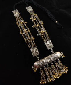 Glamaya Chic Antique Two Tone Chain Necklace For Trendy Women 1 GLAM-NE-TT-21F4-214009-35-7