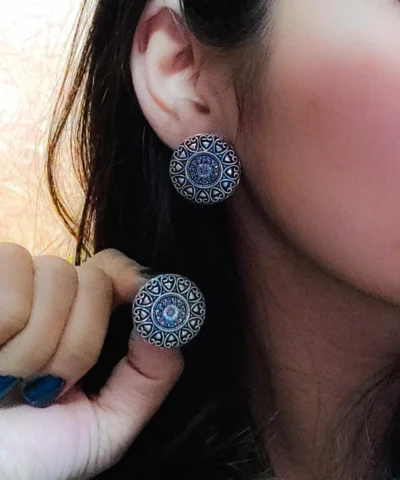 Glamaya Oxidized Silver Lookalike Stud Earring 06 2 GLAM-ER-OX-7F5-011304-16-4