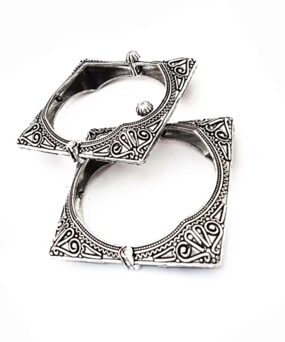Glamaya Exquisite Oxidised Antique Square Bangles - Traditional Elegance For Women 2 GLAM-BB-OX-28-981236-43-10
