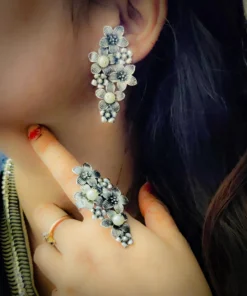 Glamaya Chic Oxidised Jewelry Set: Hasli Necklace, Earrings, Rings 2 GLAM-CN-OX-60-624264-89-2
