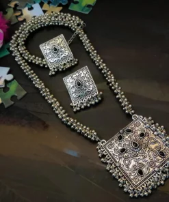 Glamaya Ethnic Black Ghungroo Necklace Earring Set 1 GLAM-CN-OX-30-200094-49-5