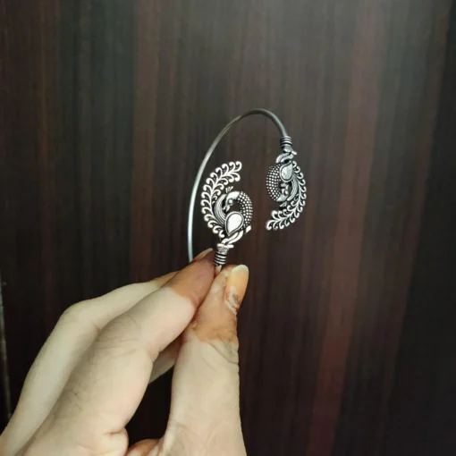 Glamaya Oxidized Adjustable Silver Lookalike Bracelet 05 2 GLAM-BB-OX-3F8-335931-8-8 Glamaya Oxidized Adjustable Silver Lookalike Bracelet 05 2 GLAM-BB-OX-3F8-335931-8-8