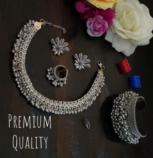 Glamaya Exquisite Jewelry Set: Necklace, Earrings, Bracelet, Nosepin, Rings 1 GLAM-CN-OX-22-499051-30-10