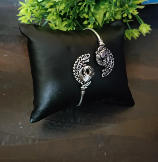 Glamaya Oxidized Adjustable Silver Lookalike Bracelet 05 1 GLAM-BB-OX-3F8-335931-8-8