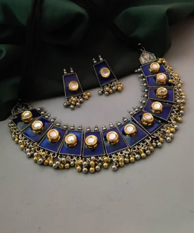 Glamaya Kundan Meenakari Round Polki Necklace Earring Set Blue 1 GLAM-CN-KP-16-374434-30-10