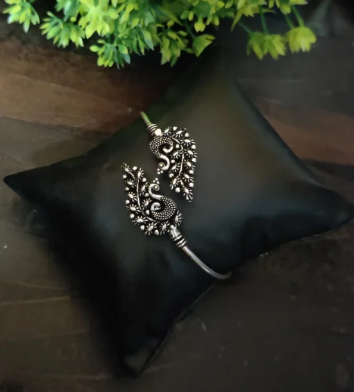 Glamaya Oxidized Adjustable Silver Lookalike Bracelet 03 1 GLAM-BB-OX-3F8-497782-8-8