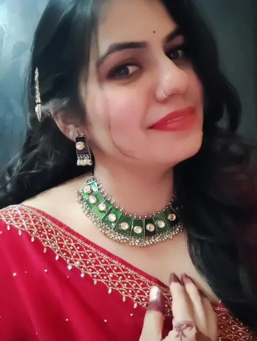 Glamaya Kundan Meenakari Round Polki Necklace Earring Set Green 2 GLAM-CN-KP-32-798552-60-5 Glamaya Kundan Meenakari Round Polki Necklace Earring Set Green 2 GLAM-CN-KP-32-798552-60-5