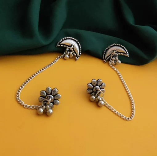 Glamaya Chic Gold Half Moon Chain Earclips 1 GLAM-ER-OX-6F7-942179-15-9