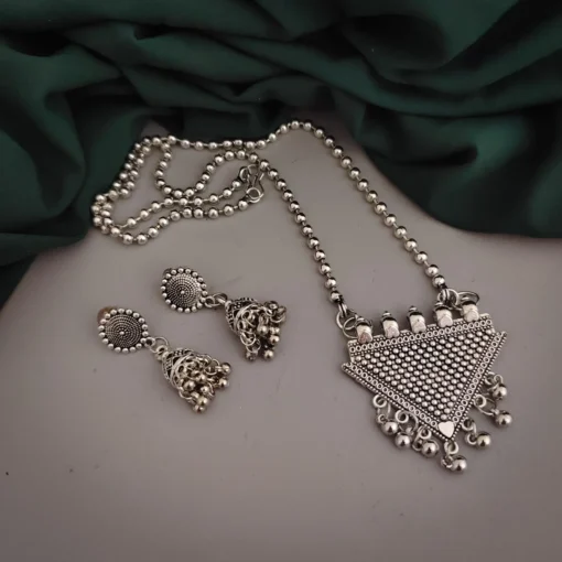 Glamaya Trendy Oxidised Necklace Earrings Combo Set For Parties 1 GLAM-CN-OX-25-327372-41-4