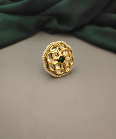 Glamaya Elegant Adjustable Green Kundan Polki Ring For Women 1 GLAM-RI-CO-38F3-306201-50-6