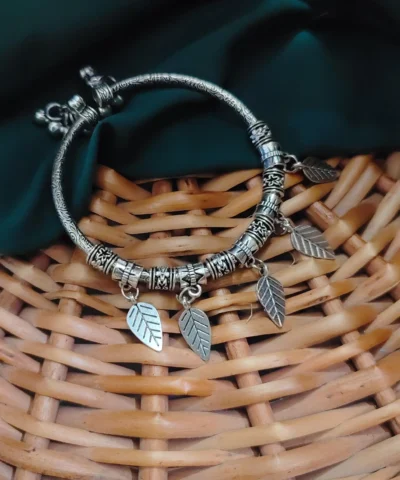 Glamaya Adjustable Oxidized Leaflets Bracelet: Trendy & Fine Quality 1 GLAM-BB-OX-5F7-074079-11-7