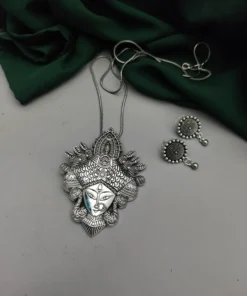 Glamaya Exquisite Oxidised Durga Necklace Set With Matching Earrings 1 GLAM-CN-OX-12-886953-27-5