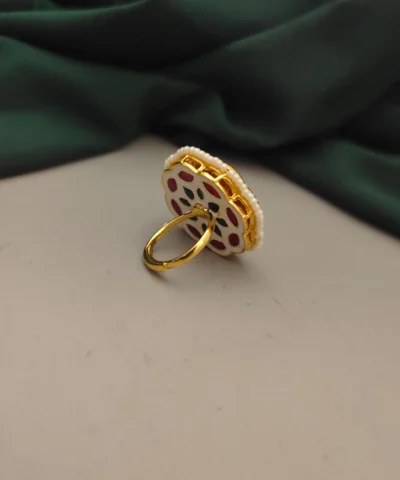 Glamaya Elegant Adjustable Green Kundan Polki Ring For Women 2 GLAM-RI-CO-38F3-306201-50-6