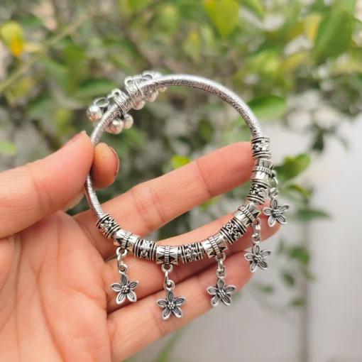 Glamaya Adjustable Oxidised Flower Bracelet: Fine Quality Armlet For Women 2 GLAM-BB-OX-5F7-568631-11-7 Glamaya Adjustable Oxidised Flower Bracelet: Fine Quality Armlet For Women 2 GLAM-BB-OX-5F7-568631-11-7