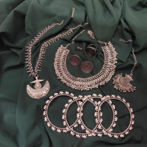Glamaya Chic Oxidised Necklace Combo Set - Affordable Elegance! 1 GLAM-CN-OX-55-337501-105-10