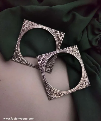 Glamaya Stylish Lightweight Oxidised Square Bangles - Perfect For Everyday Wear! 2 GLAM-BB-OX-50-726402-82-2