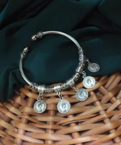 Glamaya Adjustable Coin Bracelet: Fine Quality & Stylish Design 1 GLAM-BB-OX-5F7-844449-11-7
