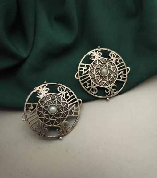 Glamaya Exquisite Brass Silver Stud Earring: Handcrafted Indian Beauty 5 GLAM-ER-BR-40-029410-71-2 Glamaya Exquisite Brass Silver Stud Earring: Handcrafted Indian Beauty 5 GLAM-ER-BR-40-029410-71-2