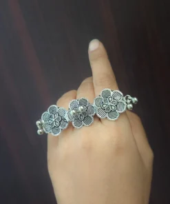 Glamaya Trendy Adjustable Oxidised Finger Ring For Women 2 GLAM-RI-OX-8F3-722853-15-6