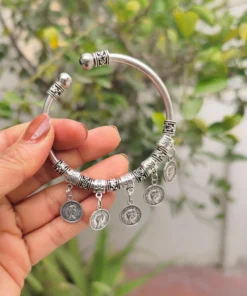Glamaya Adjustable Coin Bracelet: Fine Quality & Stylish Design 2 GLAM-BB-OX-5F7-844449-11-7