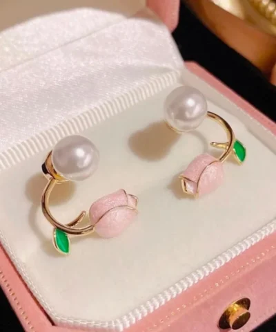 Glamaya Pink Tulip Pearl Stud Earrings: Elegant & Dainty Women's Jewelry 2 GLAM-ER-PE-5-611999-9-10
