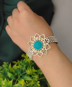 Glamaya Sky Blue Oxidised Flower Bracelet: Feminine Floral Armlet 2 GLAM-BB-OX-25-243091-41-4