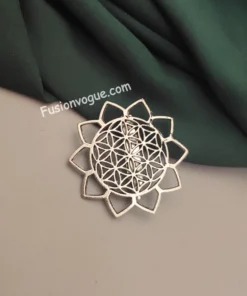 Glamaya Ethnic Oxidized Brooch: Perfect For Sarees & Dupattas 1 GLAM-WB-OX-9F2-697219-15-6