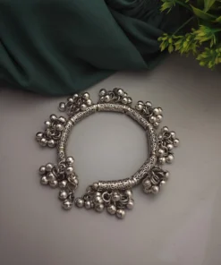 Glamaya Audacious Ghungroo Bracelet: Adjustable & Trendy 1 GLAM-BB-OX-5-416120-9-10