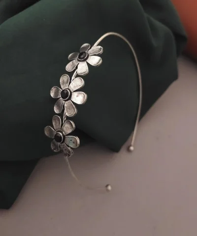 Glamaya Trendy Oxidised Hairbands For Stylish Women 1 GLAM-HA-OX-40-084224-71-2