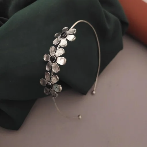 Glamaya Trendy Oxidised Hairbands For Stylish Women 1 GLAM-HA-OX-40-084224-71-2