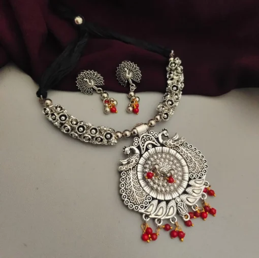 Glamaya Exquisite Peacock Red Bead Rose Choker Set 1 GLAM-CN-BE-1F7-026127-5-9