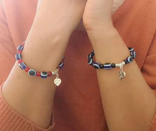 Glamaya Adjustable Evil Eye Couple Bracelet: Stylish Combo Set For Women 2 GLAM-CB-OX-50-689445-82-2 Glamaya Adjustable Evil Eye Couple Bracelet: Stylish Combo Set For Women 2 GLAM-CB-OX-50-689445-82-2