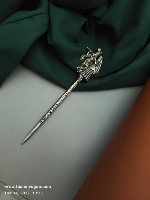 Glamaya Ethnic Radha Krishna Hair Stick: Handmade Indian Bun Accessory 1 GLAM-HA-OX-12-595398-27-5