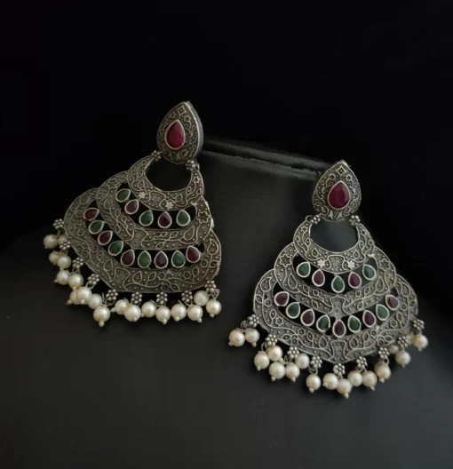 Glamaya Trendy Multi-color Chandbali Earrings For Women 2 GLAM-ER-OX-45-037704-75-4 Glamaya Trendy Multi-color Chandbali Earrings For Women 2 GLAM-ER-OX-45-037704-75-4