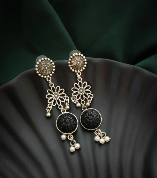Glamaya Stylish Lightweight Oxidised Earring For Daily Wear 1 GLAM-ER-OX-12-043016-27-5